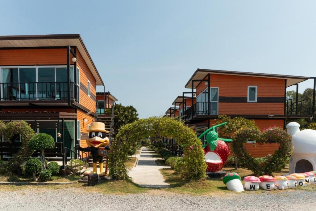 Oyo 755 Rattana Resort Ко-Ланта Екстер'єр фото