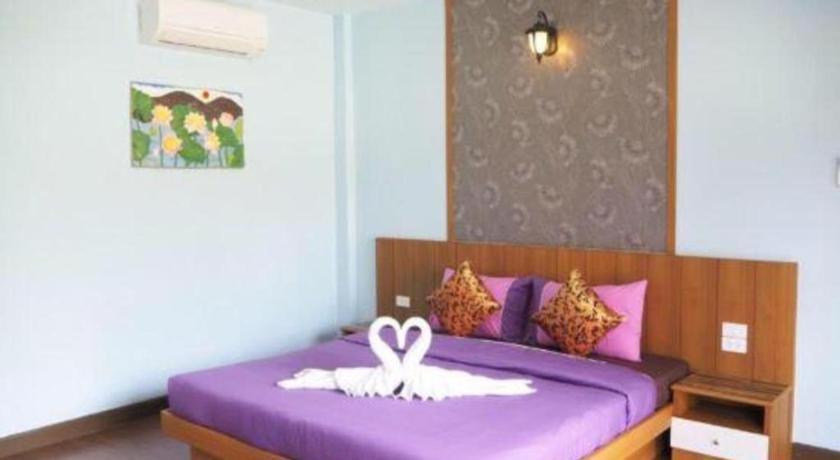 Oyo 755 Rattana Resort Ко-Ланта Екстер'єр фото